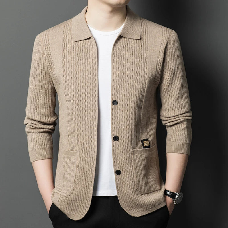 Adrian | Eleganter Herren Cardigan aus Samt für Herbst