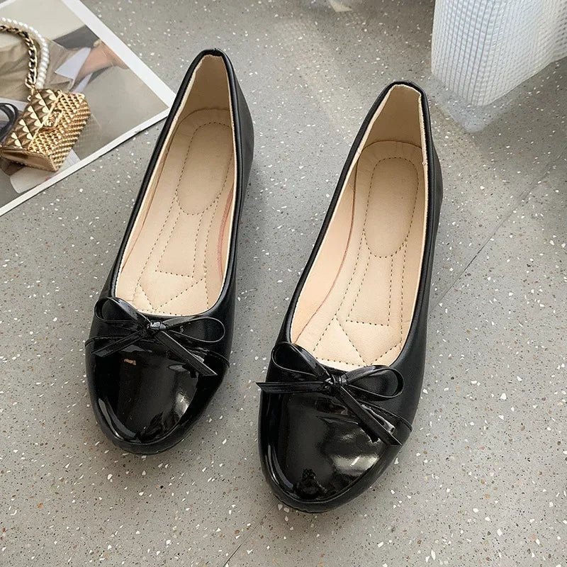 Amelie | Elegante Dirndlschuhe für Damen mit Schleifendetail