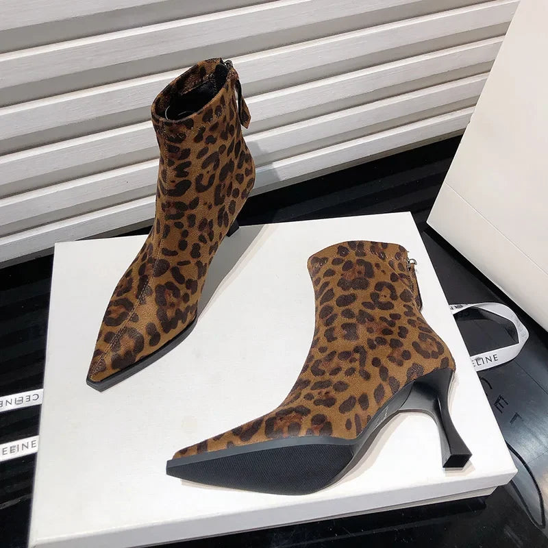 Amelie | Elegante Knöchelstiefel für Damen High Heel