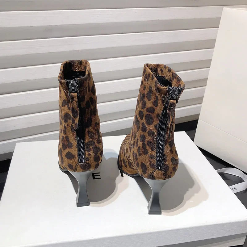 Amelie | Elegante Knöchelstiefel für Damen High Heel