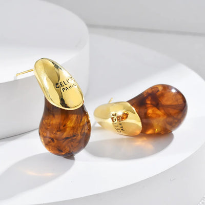 Amelie | Elegante Ohrringe Gold aus Harz für Damen