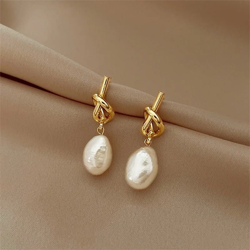Amelie | Elegante Perlenohrringe für Damen gold