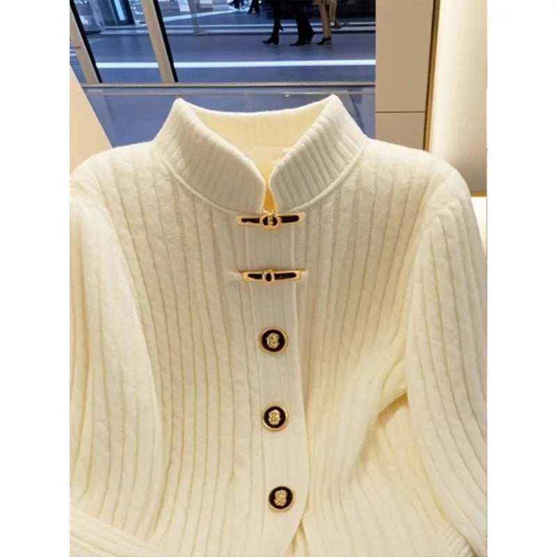 Amelie | Eleganter Damenpullover aus weichem Strick Winter