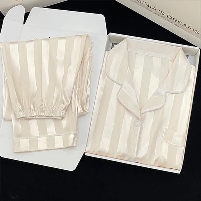 Amelie | Elegantes Satin-Pyjama für Damen langarm 0