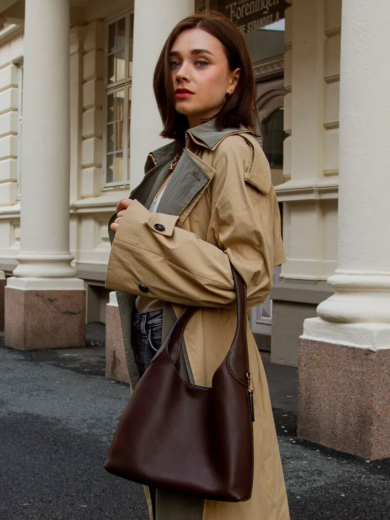 Amelie | Stilvolle Kunstlederhandtasche für Damen Schwarz