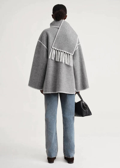 Antonia | Elegante Damenjacke mit Schal für Winter