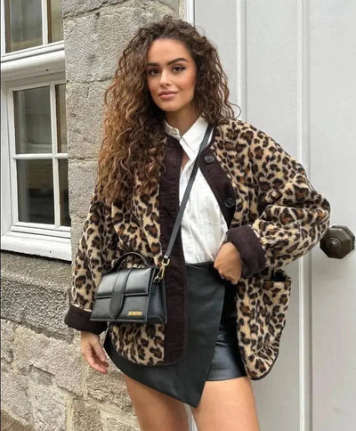 Bernadette | Stilvolle Leopardjacke für Damen warm