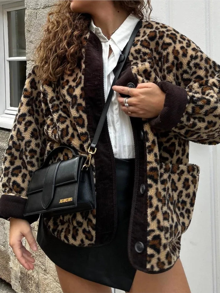 Bernadette | Stilvolle Leopardjacke für Damen warm