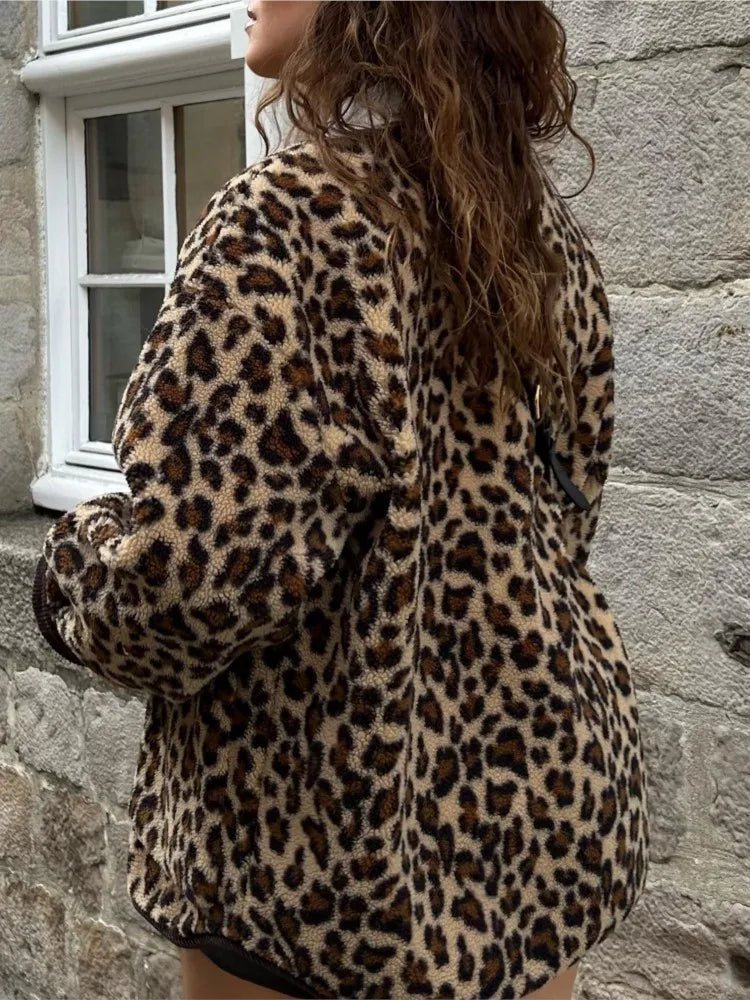 Bernadette | Stilvolle Leopardjacke für Damen warm