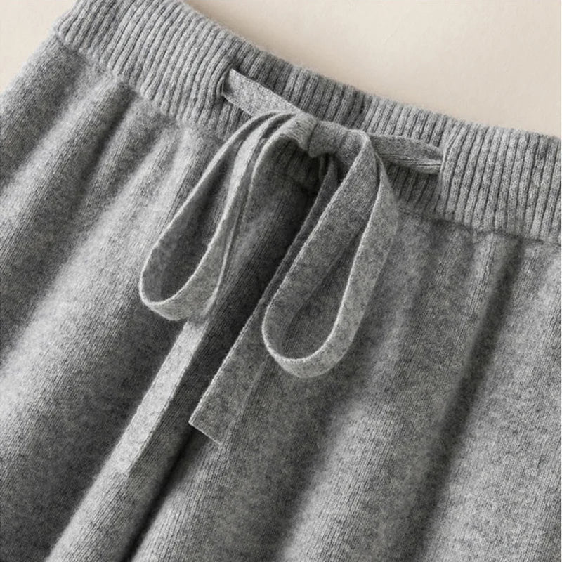 Clara | Bequeme Strickhose für Damen hochgeschnitten