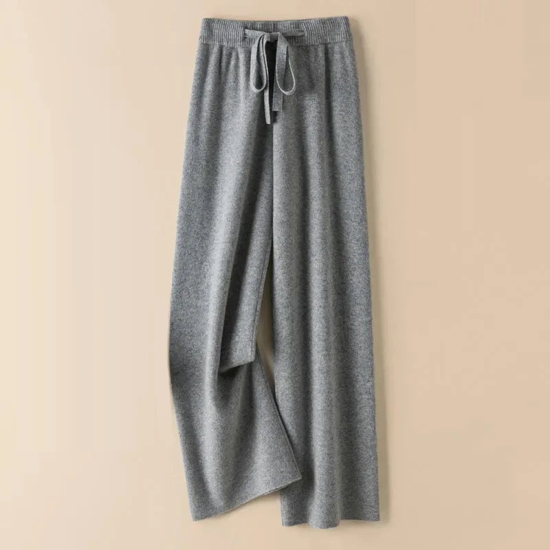 Clara | Bequeme Strickhose für Damen hochgeschnitten