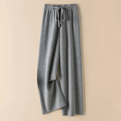 Clara | Bequeme Strickhose für Damen hochgeschnitten