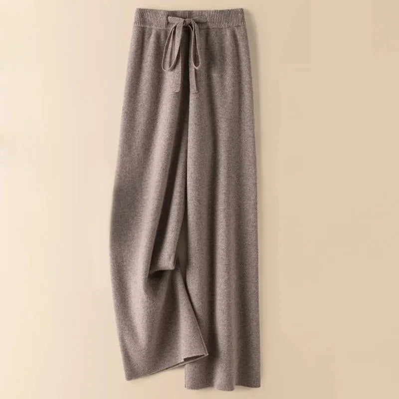 Clara | Bequeme Strickhose für Damen hochgeschnitten