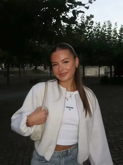 Clara | Elegante Damenjacke für Herbst weich und retro