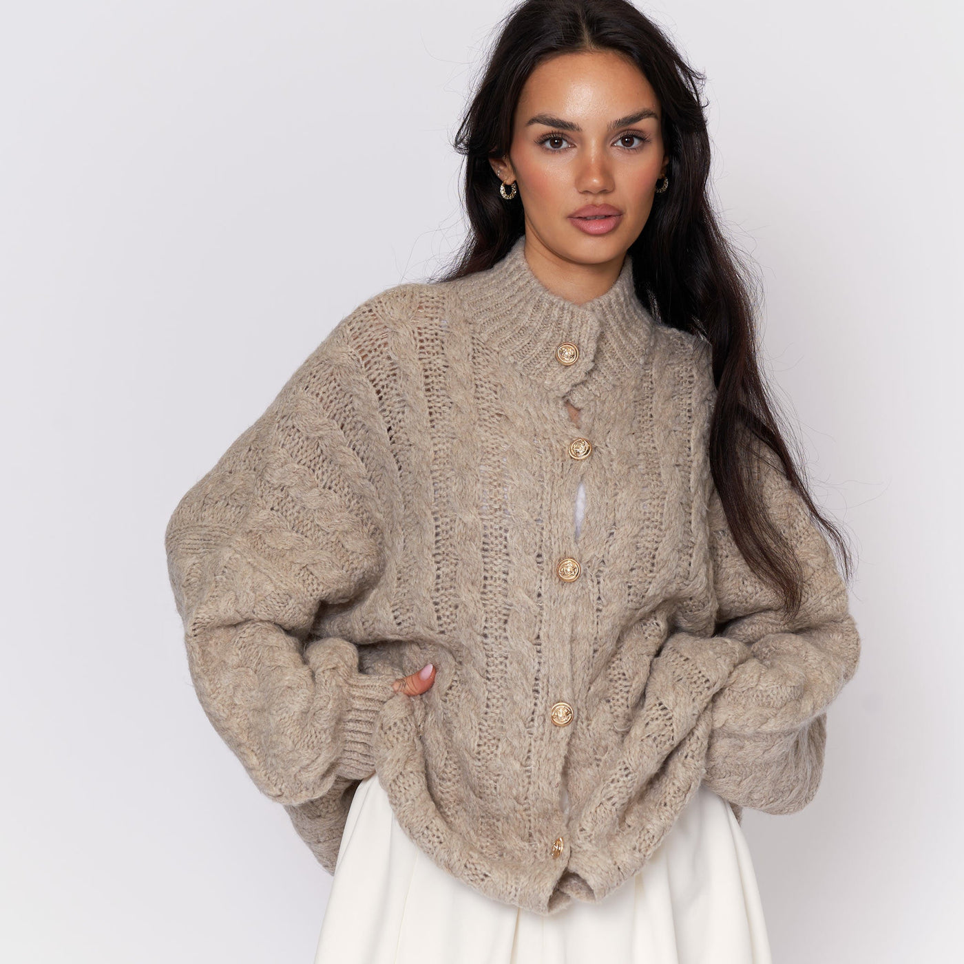 Clara | Elegante Strickjacke für Damen Oversize Zopfmuster