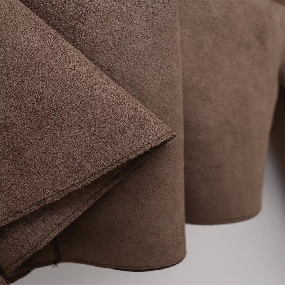 Clara | Elegante Wildlederjacke für Damen Herbst 5