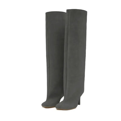 Clara | Elegante Wildlederstiefel für Damen weit geschnitten