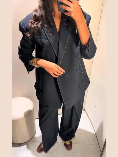 Clara | Eleganter Blazer für Damen Herbst mit Schulterpolstern 1