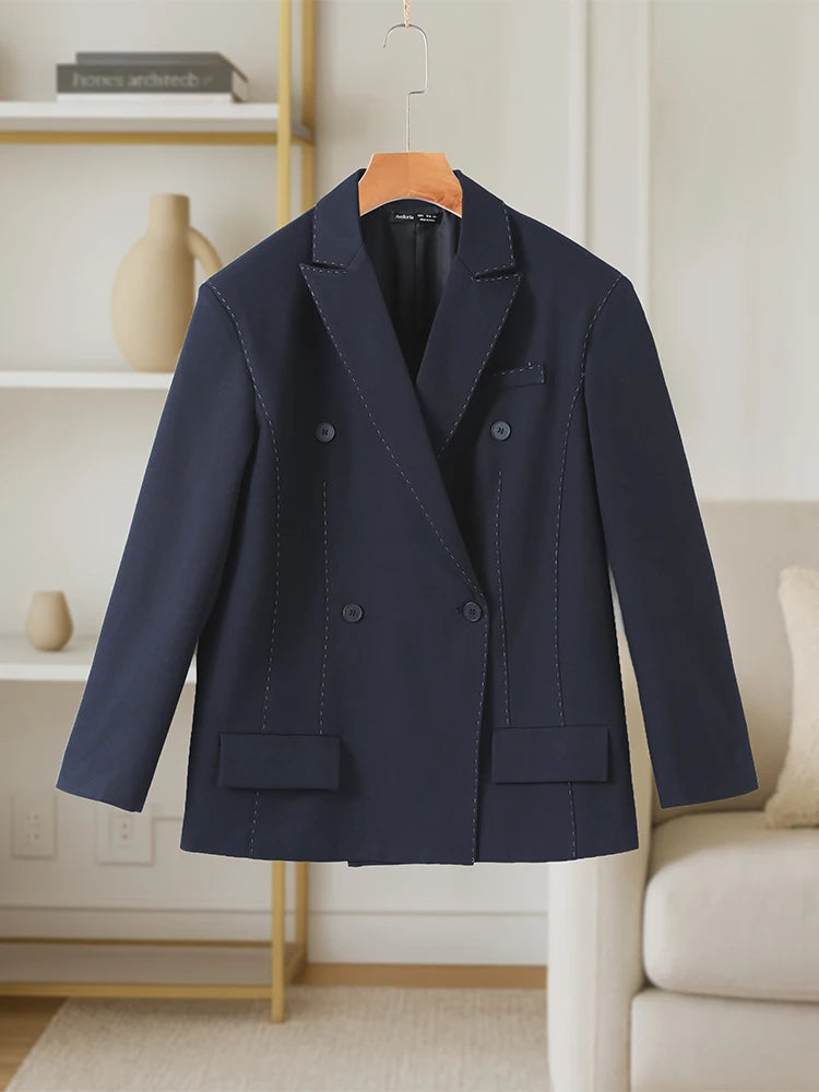 Clara | Eleganter Blazer für Damen Herbst mit Schulterpolstern 4