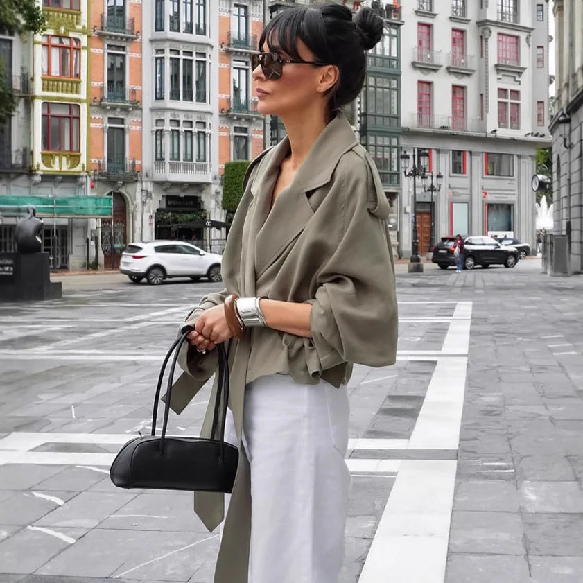 Clara | Eleganter Gürtelmantel für Damen Herbst kurz 2
