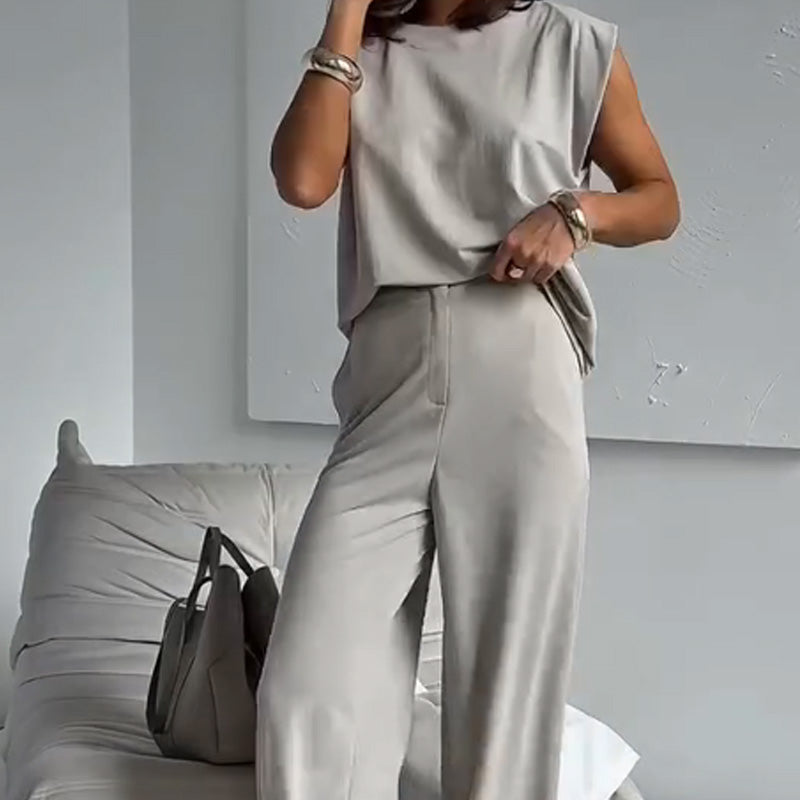 Clara | Elegantes Set aus T-Shirt und Hosen für Damen