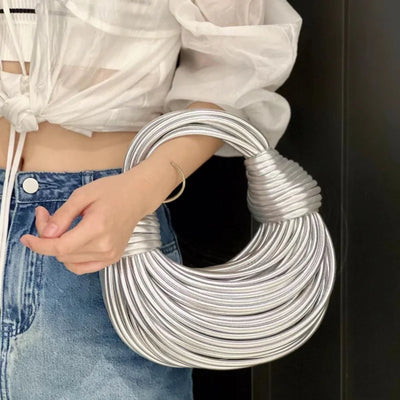 SOFIE Clutch mit Rope-Detail