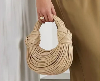 SOFIE Clutch mit Rope-Detail
