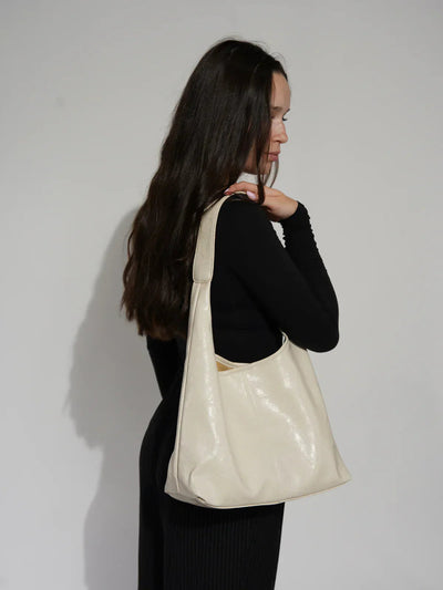 Julia | Elegante Schultertasche für Damen Kunstleder geräumig