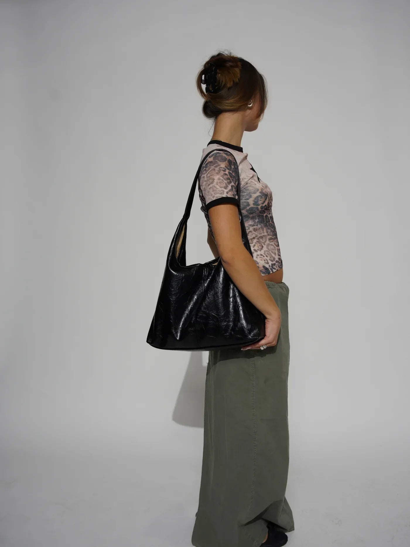 Julia | Elegante Schultertasche für Damen Kunstleder geräumig
