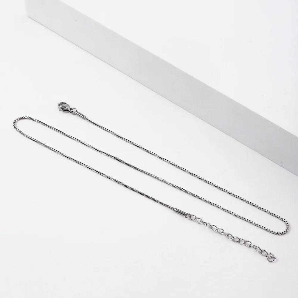 Leon | Elegante Edelstahlkette für Herren und Damen Gold