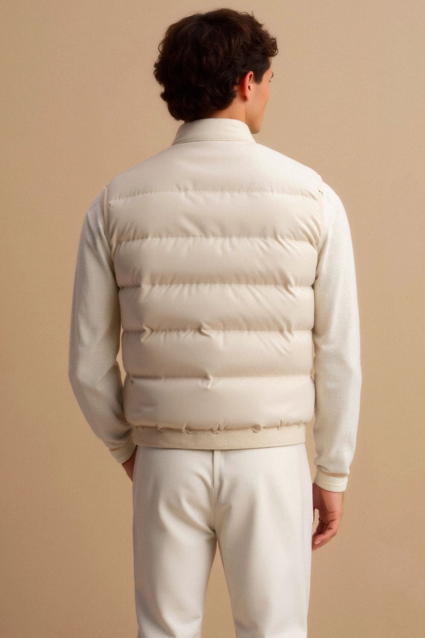 Leon | Minimalistische Steppweste für Herren leicht 5