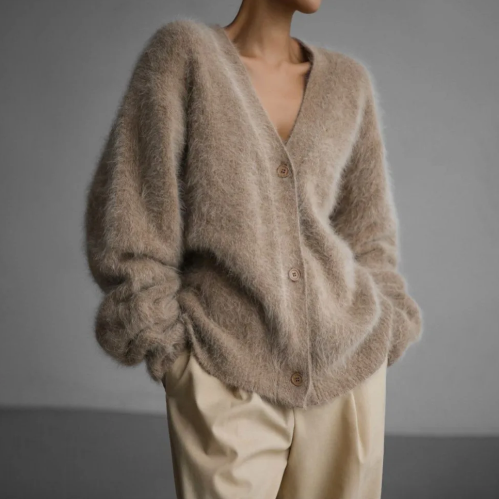 Luna | Luxuriöse Strickjacke für Damen ganzjährig aus Kaschmir