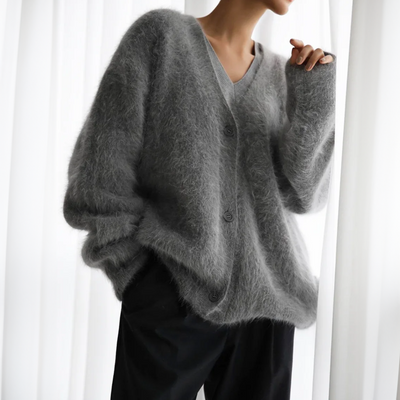 Luna | Luxuriöse Strickjacke für Damen ganzjährig aus Kaschmir