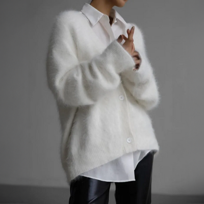 Luna | Luxuriöse Strickjacke für Damen ganzjährig aus Kaschmir