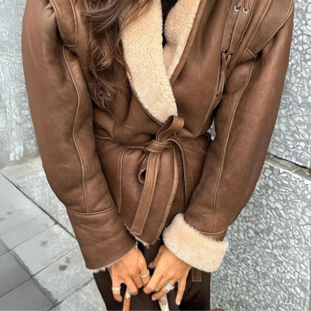 Paloma | Elegante Kunstlederjacke für Damen mit Teddy-Futter 2