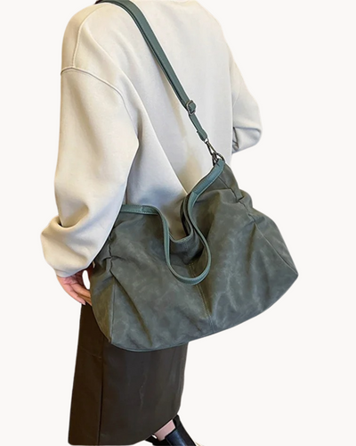 VIVIEN – Wildleder-Schultertasche
