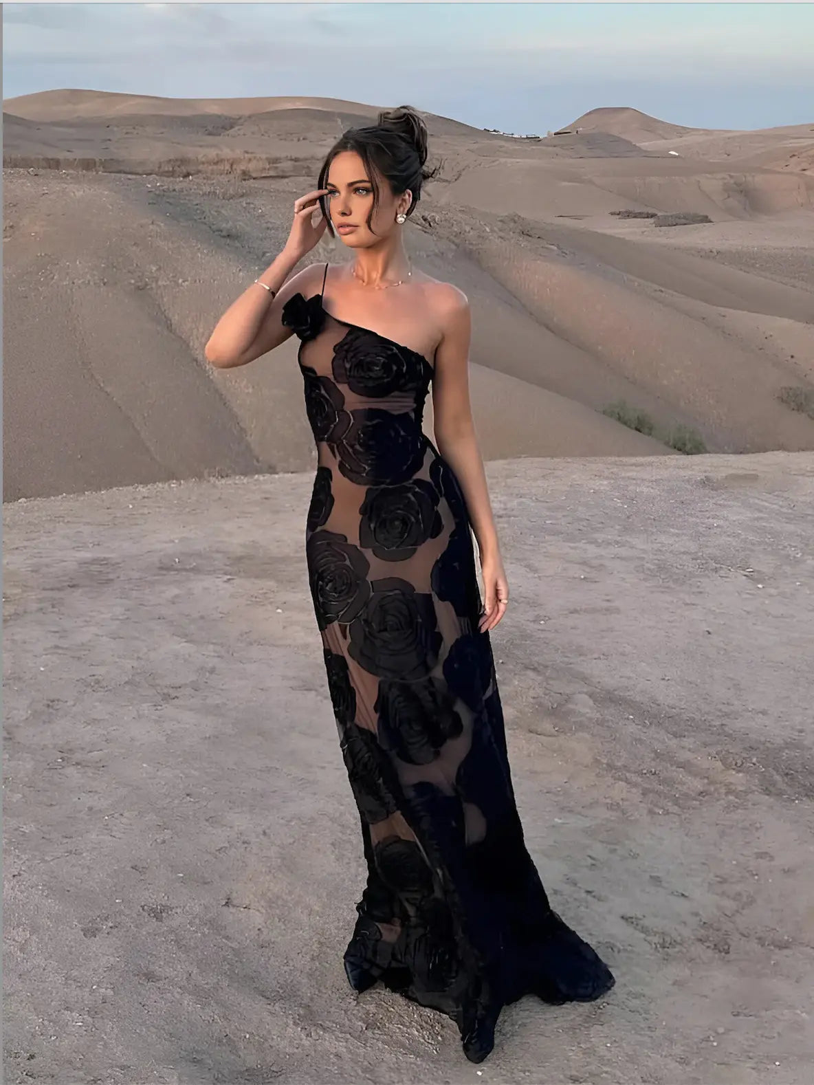 ZOÉ | Maxikleid mit Blumen & Schlitz