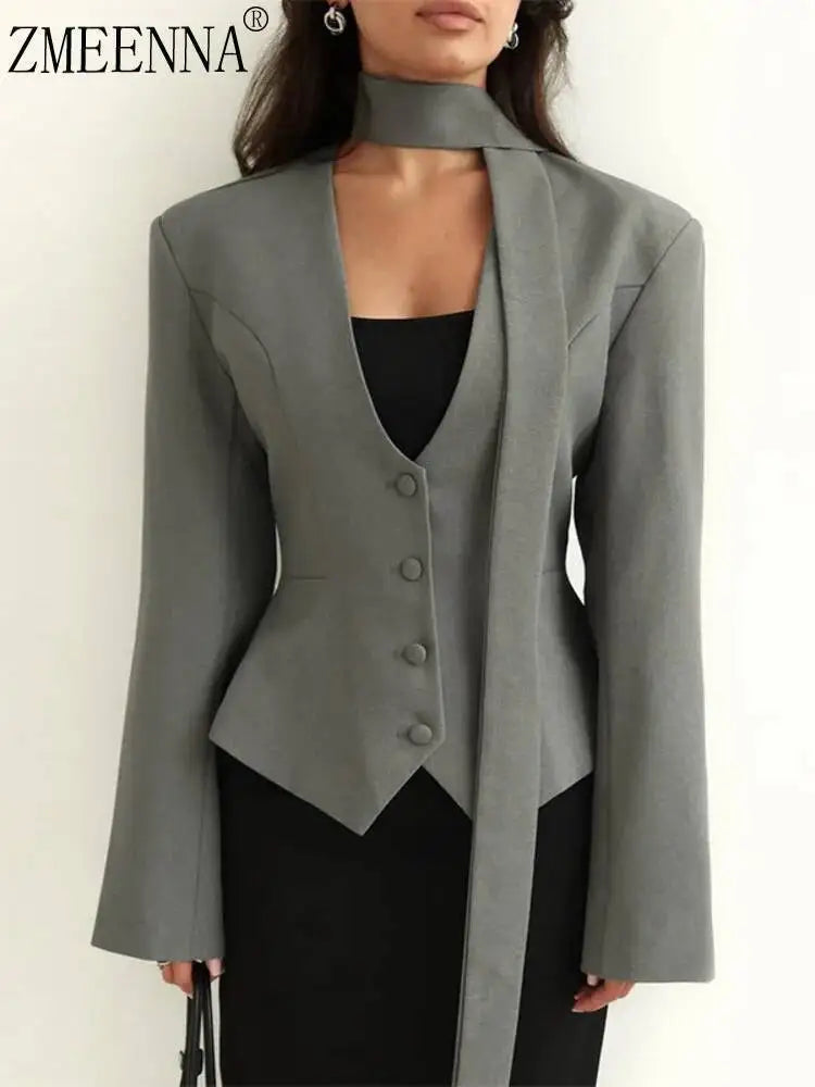 Zmeenna | Eleganter Blazer für Damen mit Schal